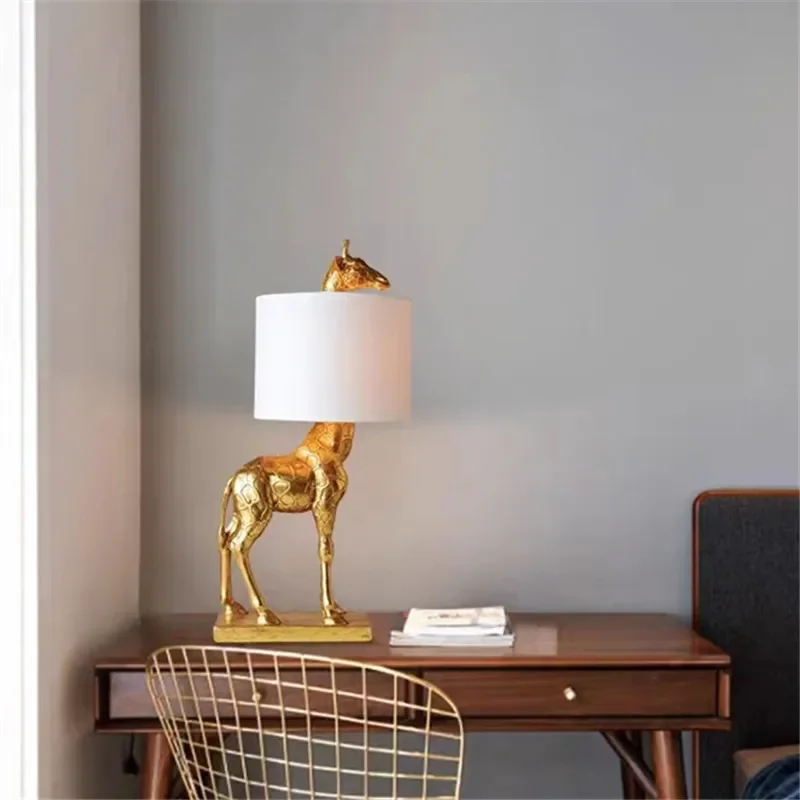 Lampu Meja Jerapah Resin Desai - Home Decor Lighting Manufacturer ulasan dan harga