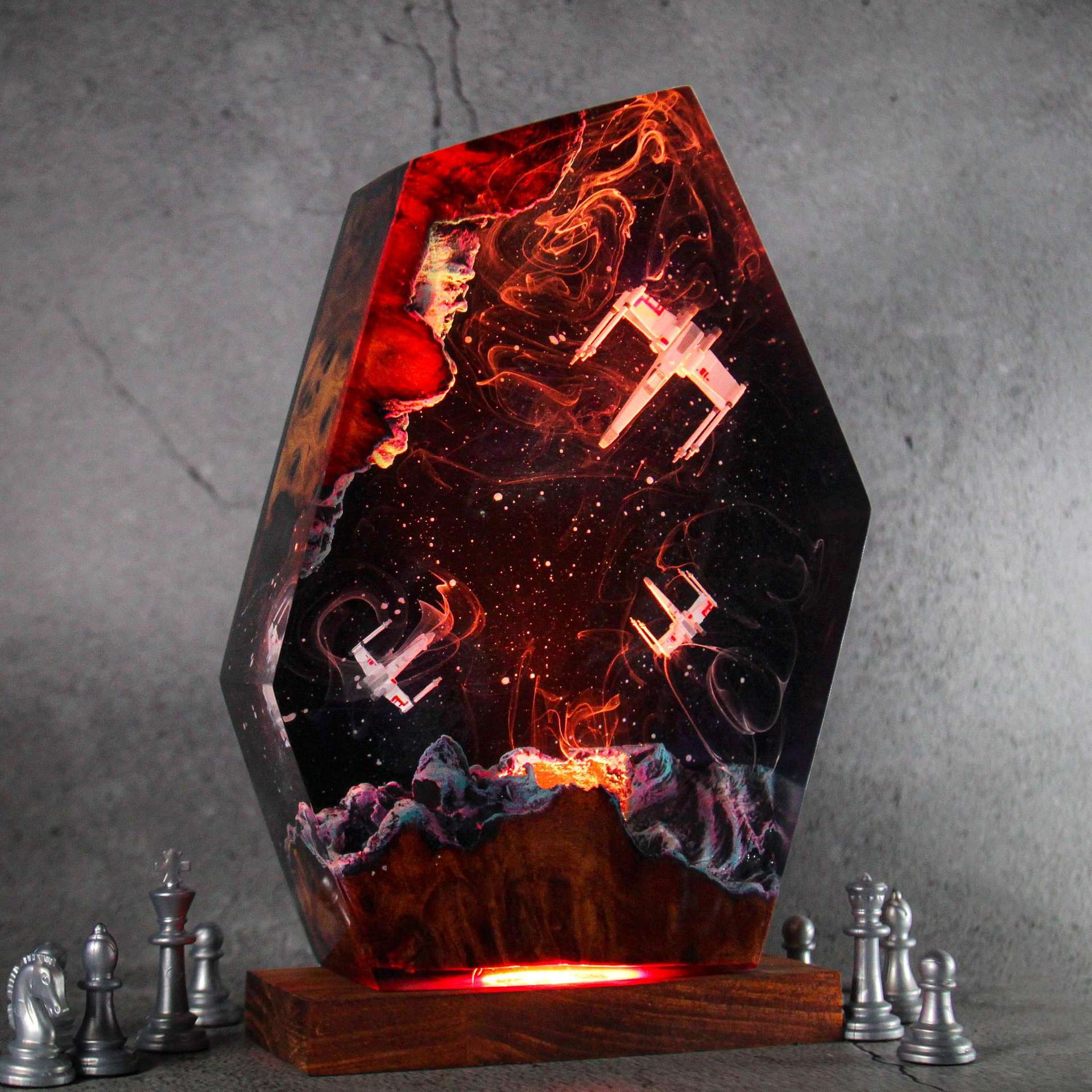 Lampu Meja Resin Item Kustom P - Lighting Decor Items ulasan dan harga